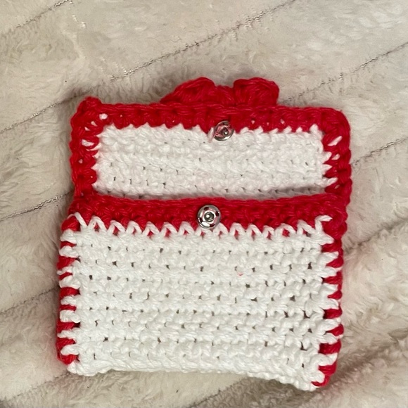 Hello kitty cardholder :) - Picture 2 of 4